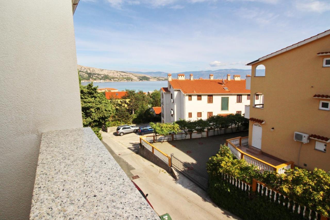 Apartments With A Parking Space Baska, Krk - 18794 Exterior photo